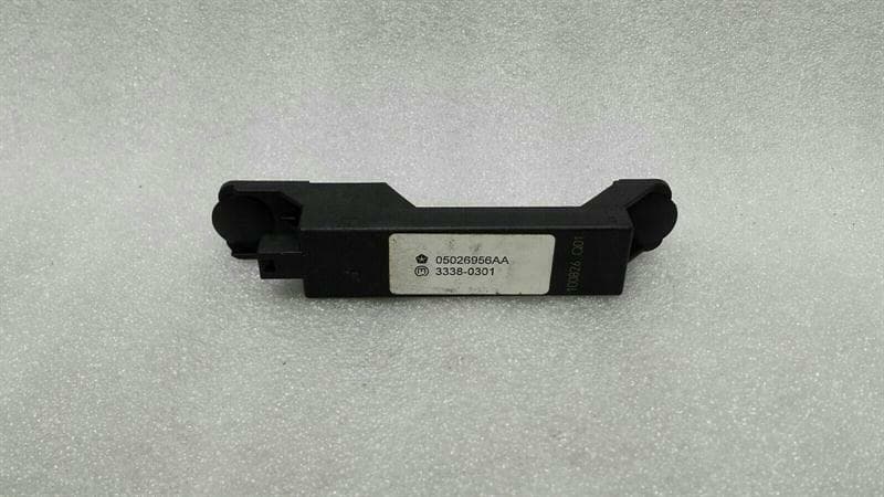 DODGE DODGE CHALLENGER SRT Aerial / Antenna 05026956AA Antenna Keyless Go