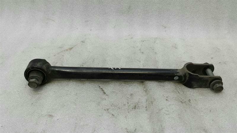 DODGE Dodge Challenger SRT8 Right Rear Wishbone 68184784AA Rear Right Wishbone