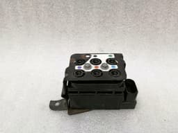 BENTLEY BENTLEY CONTINENTAL FLYING SPUR Air Suspension Valve 15-1524-0005 Valve Block — thumbnail 1