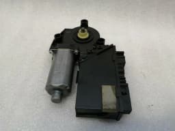 BENTLEY BENTLEY FLYING TRACK Left Door Window Motor 3W5959702G Power Window Motor Li RHD — thumbnail 4