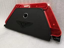 BENTLEY BENTLEY FLYING TRACK Triangle + Leather Cover 3W0860285 Warning Triangle + Leather — thumbnail 9