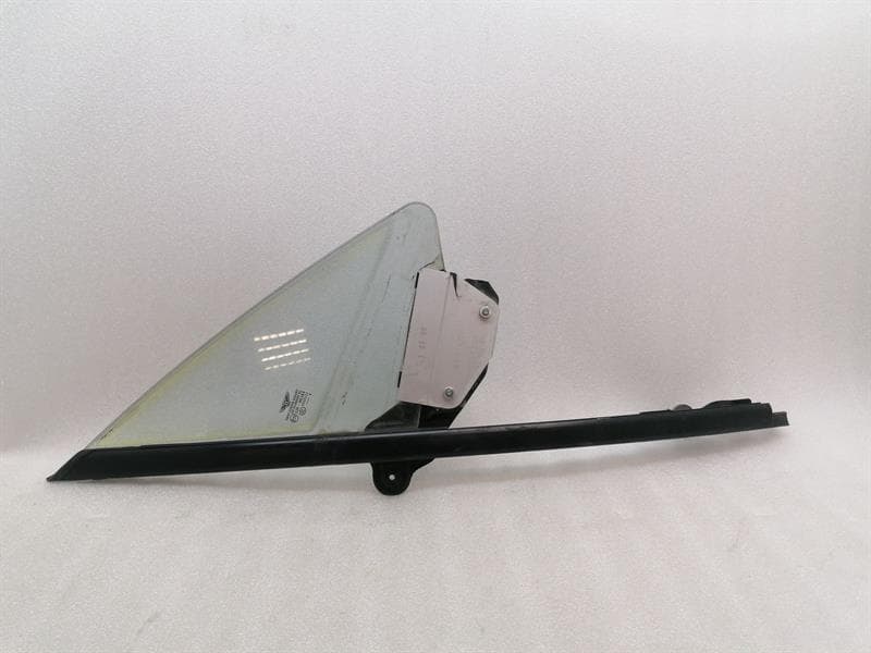 Bentley GT W12 Right Front 1/4 Glass 3W0837412E Door Window 1⁄4 Front Right