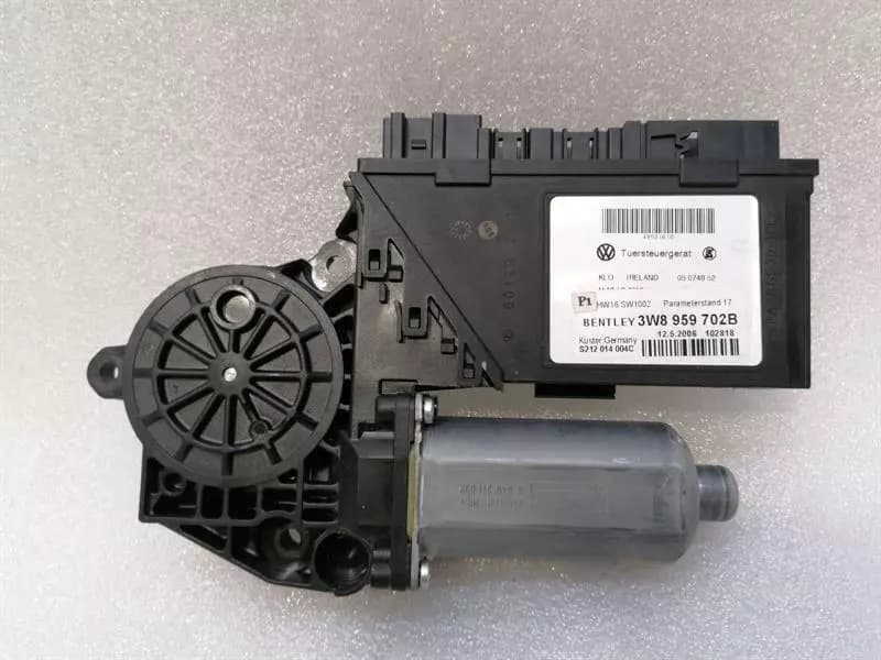 BENTLEY BENTLEY CONTINENTAL GT Right Door Window Engine 3W8959702B Power Window Motor Re