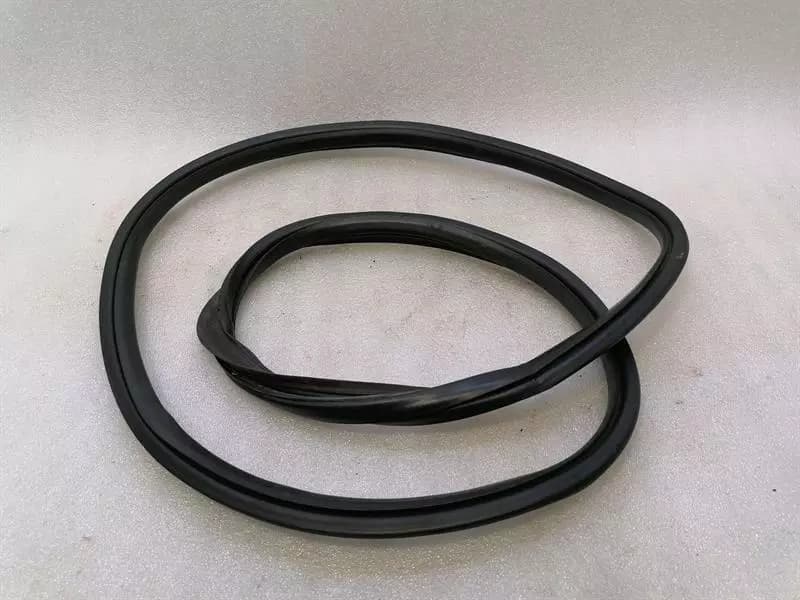 BENTLEY Bentley Continental GT W12 Boat Seal 3W8827705D Tailgate Seals