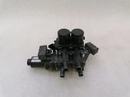 BENTLEY BENTLEY FLYING TRACK MK2 13-19 HEATER VALVE 3D2959617C RIGHT HAND DRIVE RHD — thumbnail 1