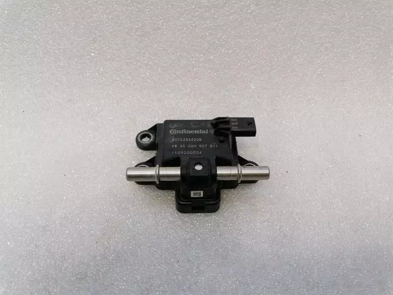 BENTLEY Bentley Continental GT W12 Sensor 06H907811 Transmitter for Ethanol, Concentration