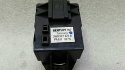 BENTLEY Bentley Continental GT W12 Park Brake Switch 3W0927225B Switch — thumbnail 8