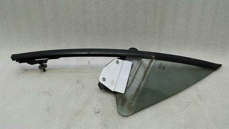 BENTLEY Bentley Continental GT W12 FRH 1/4 Glass 3W0837412C Door Panel 1/4 Front Right