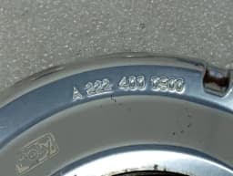 MERCEDES-BENZ Mercedes S-Class W222 wheel cap covers A2224000900 hub cap set — thumbnail 6