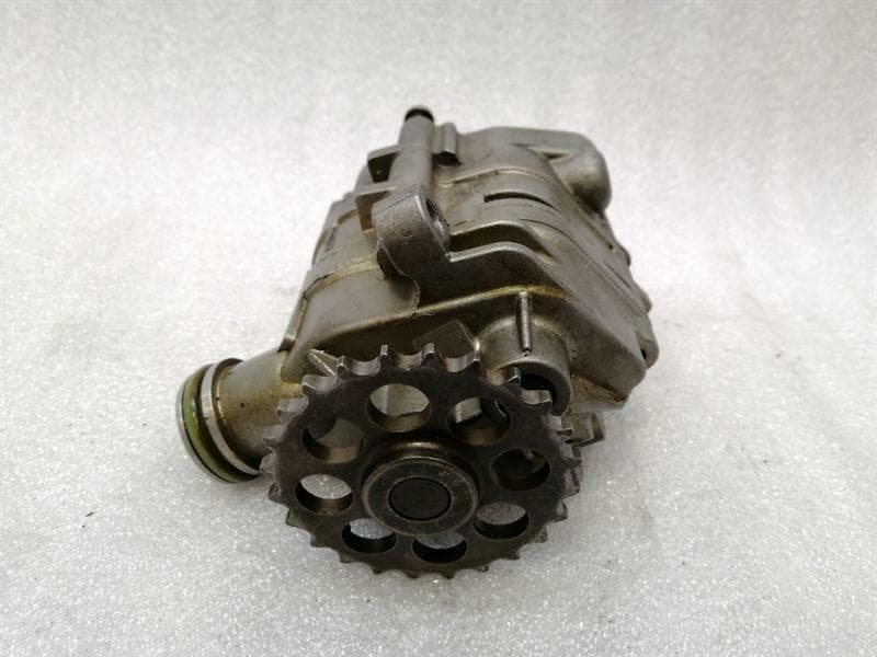 MERCEDES-BENZ Mercedes S-Class W221 S600 Oil Pump R1371811101 Oil Pump Oil Auxiliary Pump M275