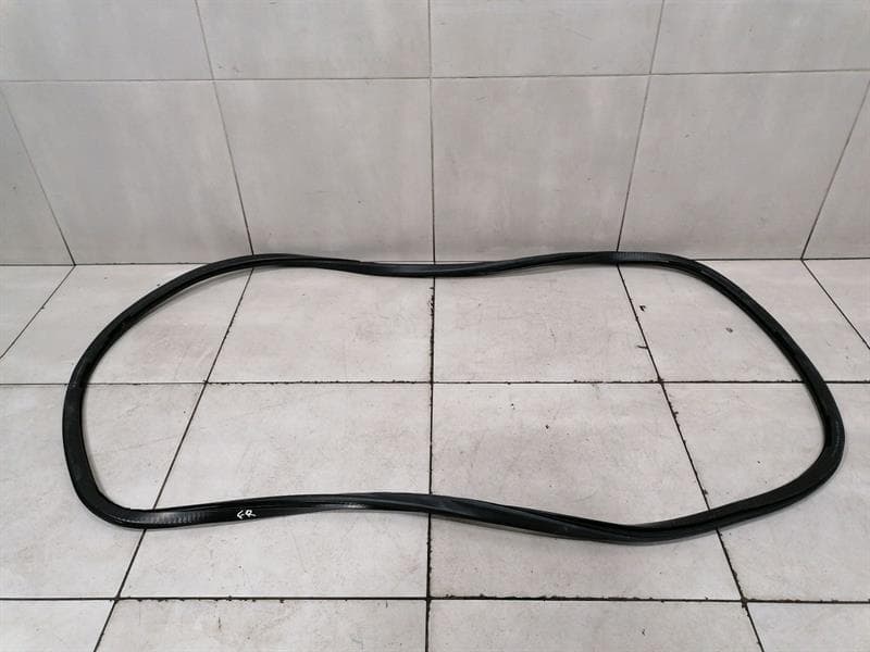 BENTLEY BENTLEY FLYING TRACK MK2 13-19 FRH Door Seal 4W0867366A Door Seals Front Right