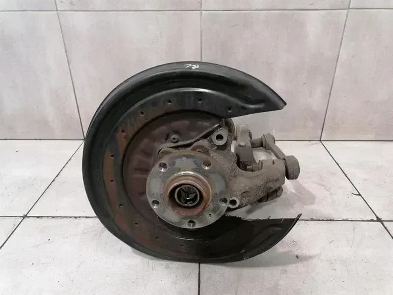 BENTLEY BENTLEY FLYING TRACK 13-19 Left Rear Hub 4W0505435 Wheel Bearing Case Rear Left