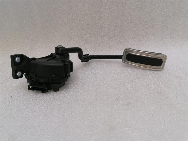 BENTLEY Bentley Continental GT W12 RHD gas pedal (electrical) 3W2721503A right hand drive