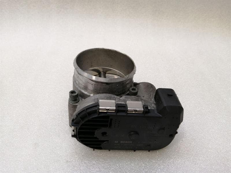 BENTLEY BENTLEY CONTINENTAL GT W12 6.0 Throttle Body 07C133062A Throttle