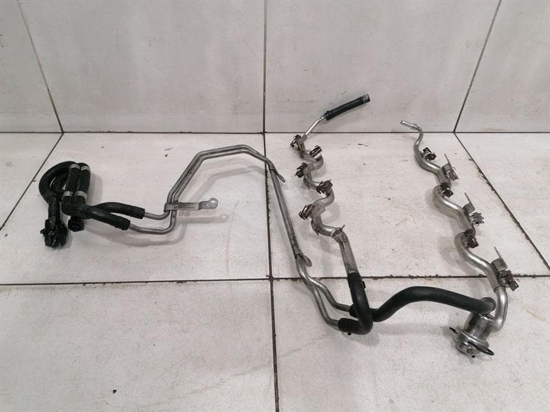 BENTLEY BENTLEY CONTINENTAL FLYING TRACK Fuel Line 3W0133986Q Fuel Line