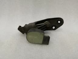 BENTLEY Bentley Continental RRH Xenon Level Sensor 4E0616572D Level Sensor Rear Right — thumbnail 1