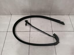 BENTLEY Bentley Continental GT W12 Left Door Seal 3W8867367 Left Door Seals — thumbnail 5