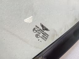 BENTLEY Bentley Continental GT W12 Left Front 1/4 Glass 3W0837411C Door Window 1⁄4 Front Li — thumbnail 2
