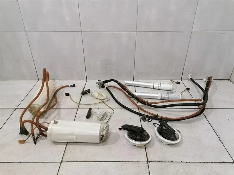 BENTLEY Bentley Continental GT W12 Fuel Pump Electric 3D0919087M Fuel Pump