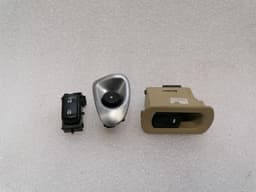 CHEVROLET CHEVROLET CORVETTE C6 Switch 10362041 Switch RH DOOR CARD SET — thumbnail 1
