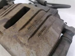 CHEVROLET Chevrolet Corvette C6 Front Brake Caliper Set 22799631 Caliper Front Set — thumbnail 10