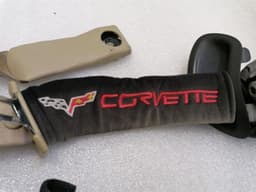 CHEVROLET Chevrolet Corvette C6 Front Seatbelt 15827571 Seat Belt Front — thumbnail 3