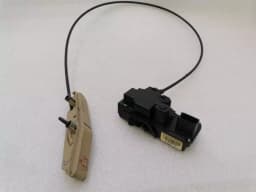 CHEVROLET Chevrolet Corvette C6 Door Lock 15946781 Door Lock RIGHT — thumbnail 1