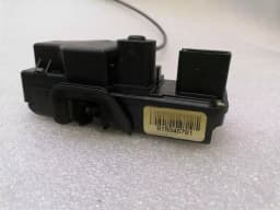CHEVROLET Chevrolet Corvette C6 Door Lock 15946781 Door Lock RIGHT — thumbnail 3