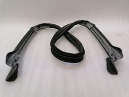 CHEVROLET Chevrolet Corvette C6 Lower Weatherstrip Roof Seal 89023801 Lower Roof Seal — thumbnail 2