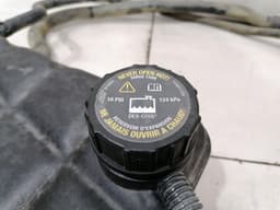 CHEVROLET Chevrolet Corvette C6 Expansion Tank 10304487 Expansion Tank Coolant — thumbnail 4
