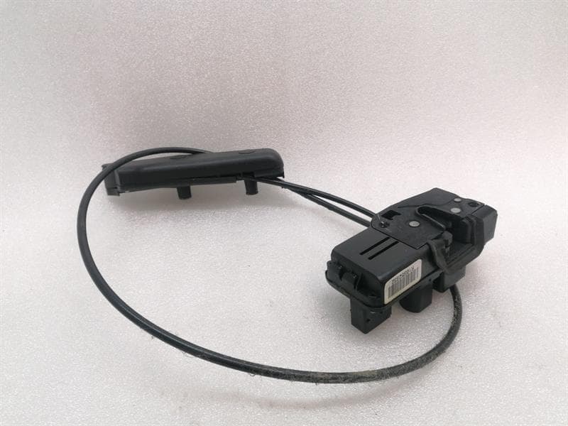 Chevrolet Corvette C6 Right Door Lock 10352332 Door Lock Right