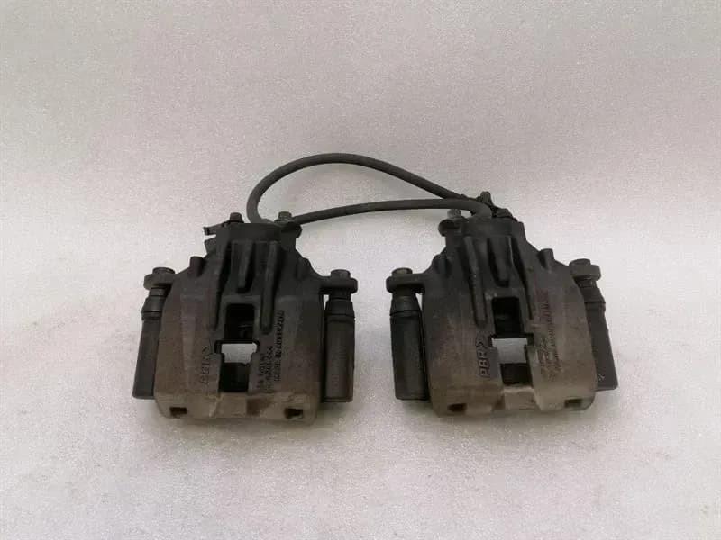 CHEVROLET Chevrolet Corvette C6 brake caliper 19208040 brake caliper rear set rear set