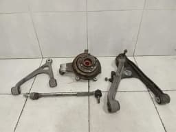CHEVROLET Chevrolet Corvette C6 Left Rear Hub 88965638 Wheel Bearing Case Rear Left — thumbnail 1