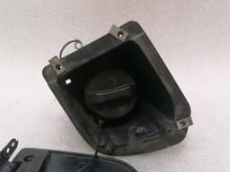 CHEVROLET Chevrolet Corvette C6 fuel filler cap 15843233 fuel cap tank flap — thumbnail 4