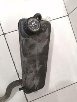 CHEVROLET Chevrolet Corvette C6 Expansion Tank 10304487 Balancing Tank Cooling Water — thumbnail 3