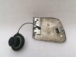 CHEVROLET Chevrolet Corvette C6 fuel filler cap 10378643 fuel cap tank flap — thumbnail 4