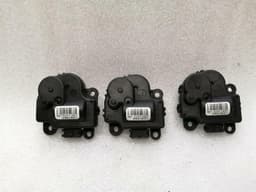 CHEVROLET CHEVROLET CORVETTE C6 Vent Flap Motor 52411997 Servo Motor HVAC Flap 52405614 — thumbnail 4