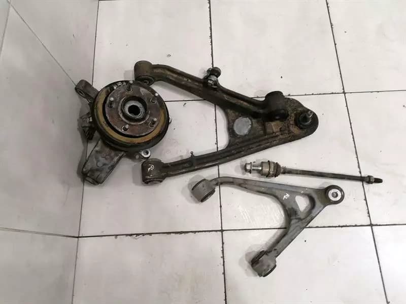 Chevrolet Corvette C6 Left Rear Hub 88965638 Wheel Bearing Housing Rear Left