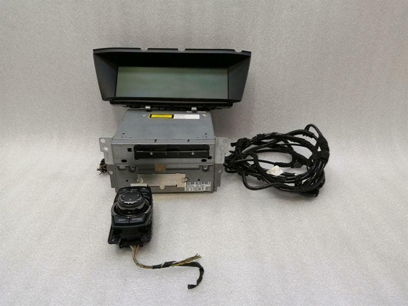 BMW BMW 7 Series F02 F01 CD DVD CIC 9223396 NAVIGATION PROFESSIONAL SET US PRO
