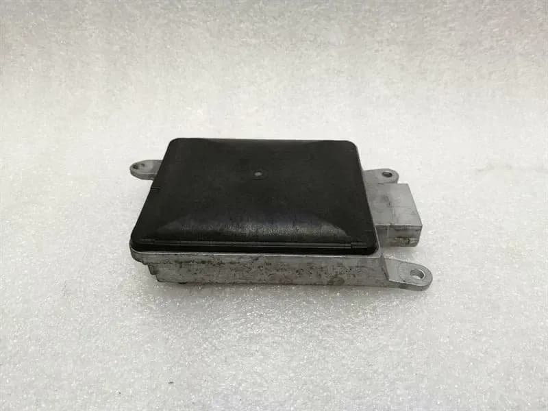 BMW 7 F02 F01 Straight Lane Assist Radar 6797085 Spurwechselwar