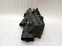 BMW BMW 7 Series F02 F01 Left Airbox CYL 7-12 7566383 Air Filter Box CYL 7-12 — thumbnail 10
