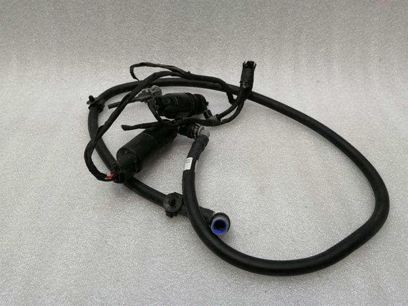 BMW 7 series F02 F01 washer fluid pump set 7217792 washer water pump set