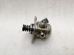 BMW BMW 7 F02 F01 High Pressure Petrol Pump 7574440 High Pressure Pump Petrol N74 760i — thumbnail 8