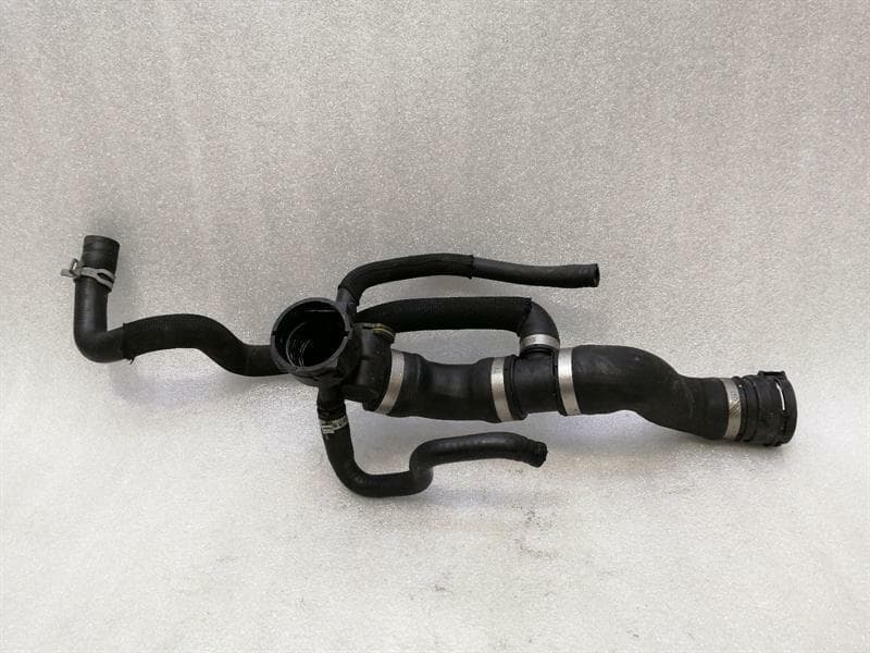 BMW BMW 7 Series F02 F01 760i V12 Cooling Pipe 7591087 Coolant Hose Pipe