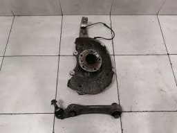 BMW BMW 7 Series F02 F01 Right Front Hub 31216775768 Wheel Bearing Housing Front Right — thumbnail 1