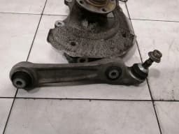 BMW BMW 7 Series F02 F01 Right Front Hub 31216775768 Wheel Bearing Housing Front Right — thumbnail 4