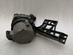 BMW BMW 7 series F02 F01 additional cooling pump 11517566335 coolant pump pump — thumbnail 4