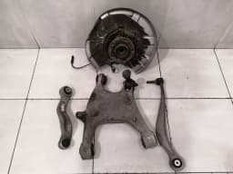 BMW BMW 7 Series F02 F01 Left Rear Hub 33326796497 Wheel Bearing Housing Rear Left — thumbnail 2
