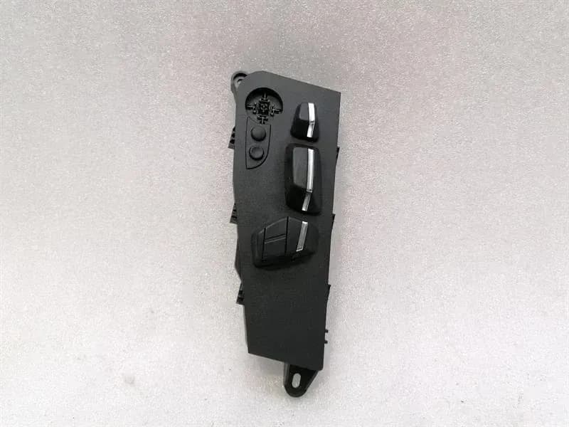 BMW BMW 7 series F02 F01 switch 9275082 switch RIGHT SEAT WITH DEFECT RIGHT SEAT