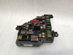 BMW BMW 7 Series F02 F01 Rear Fuse Box 9210857 Fuse Box — thumbnail 1